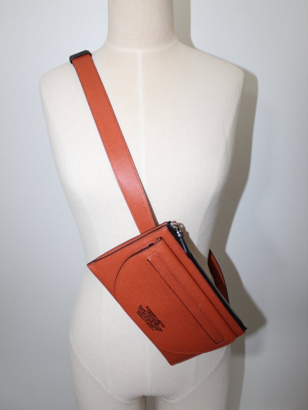 NWT Burberry Olympia Leather Belt Bag Bum Pak Sling Shoulder Bag Pouch Adjustabl